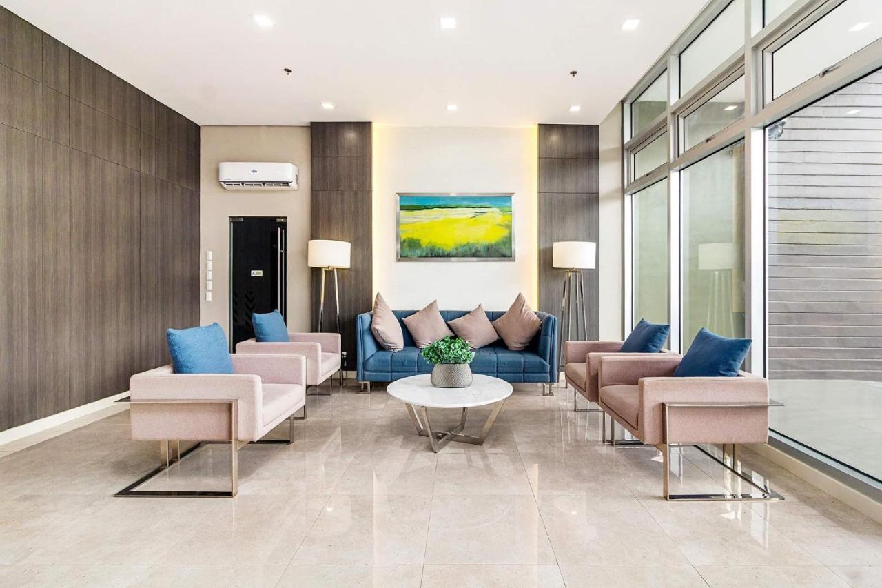Desna By J&J Homes At Avida Towers Riala T3 Cebu Kültér fotó